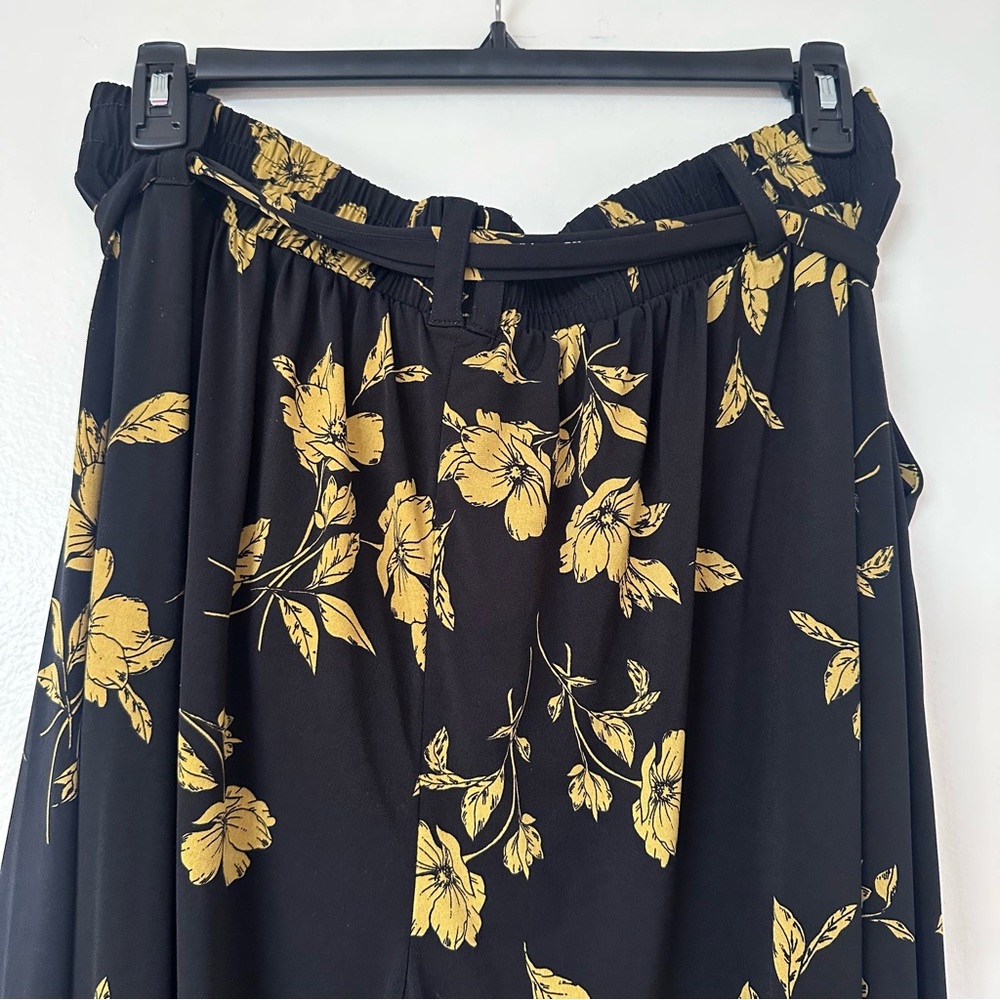 Torrid Black and Mustard Floral Pants